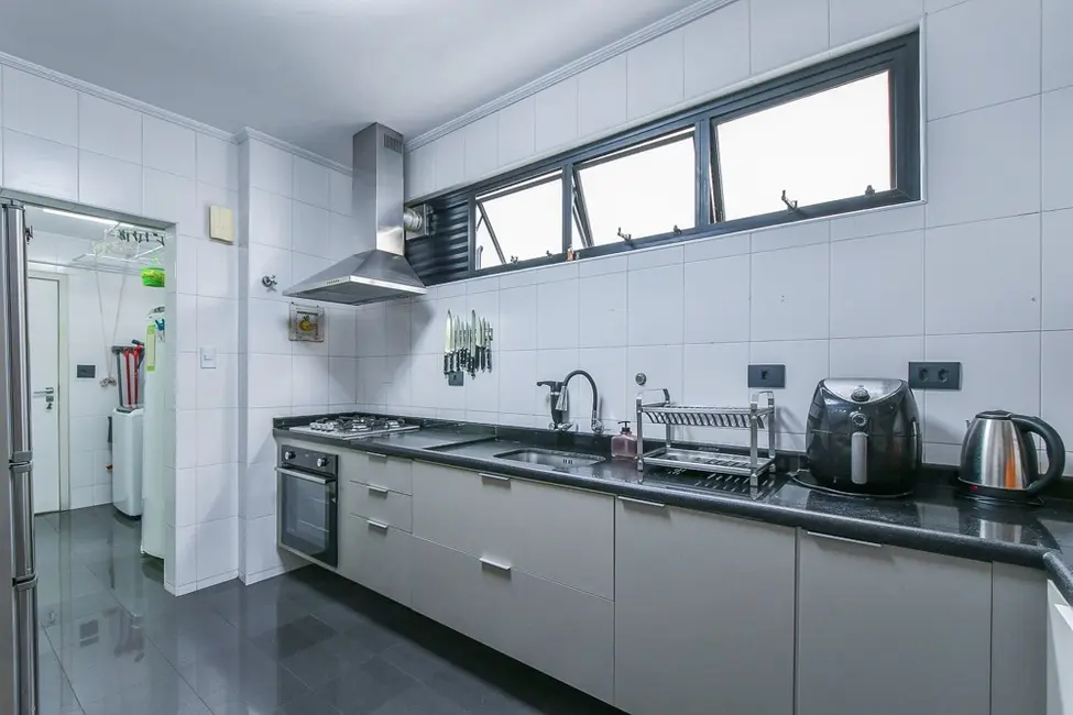 Foto 9 de Apartamento com 3 quartos à venda, 178m2 em Jardim Paulista, São Paulo - SP