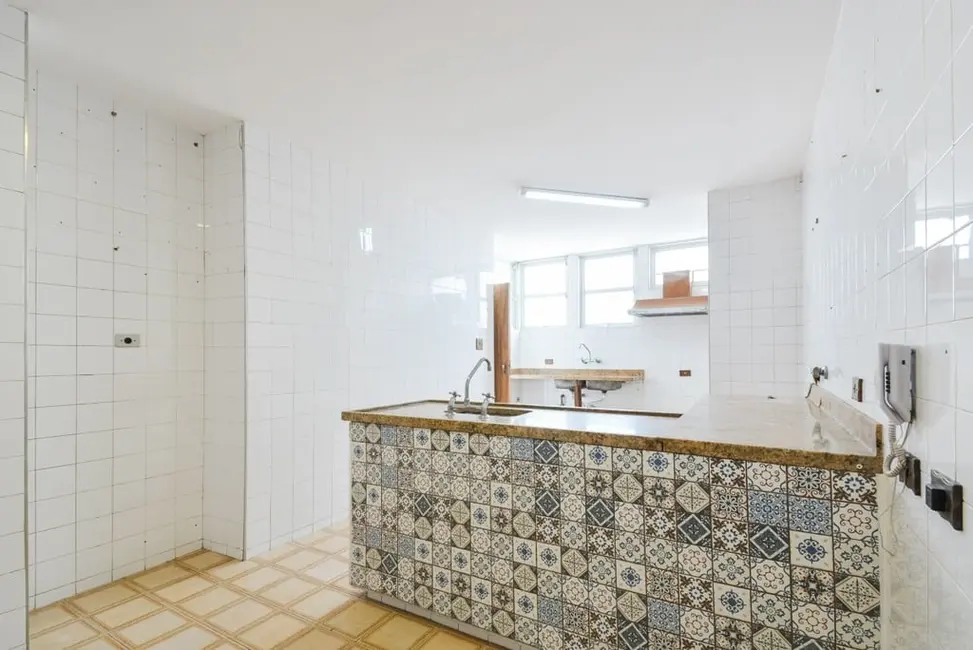 Apartamento com 3 quartos à venda, 181m2 em Santa Cecília, São Paulo - SP - imagem 5 Foto 5 de Apartamento com 3 quartos à venda, 181m2 em Santa Cecília, São Paulo - SP