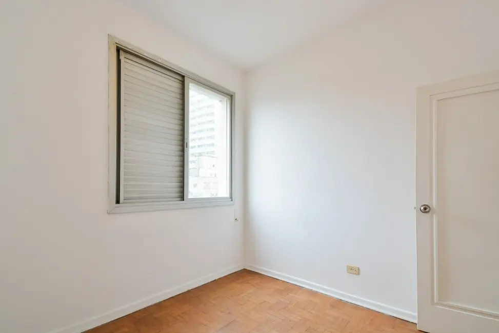Foto 2 de Apartamento com 2 quartos à venda, 71m2 em Bela Vista, São Paulo - SP