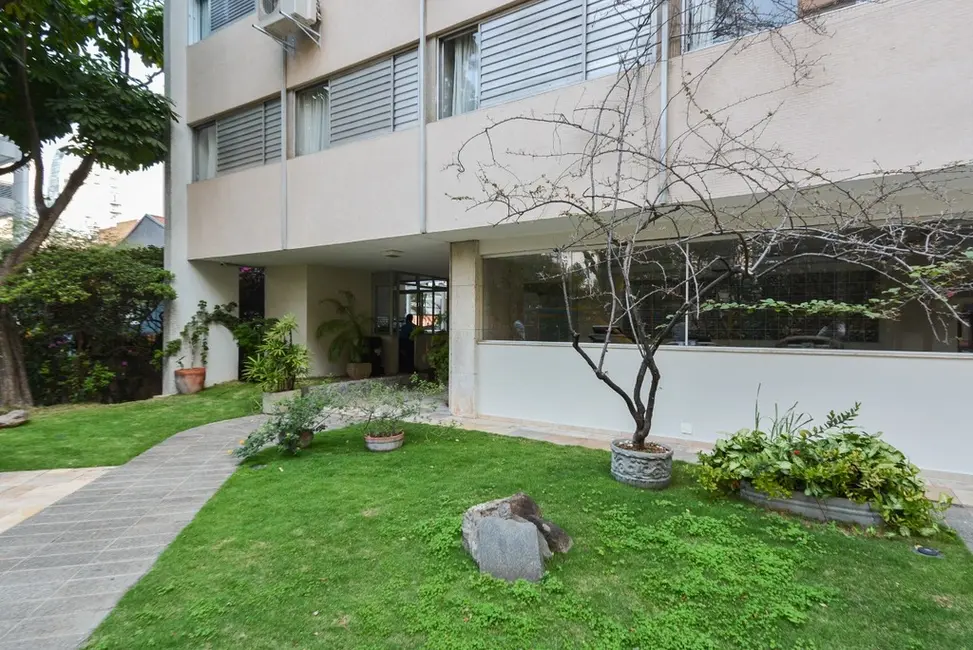 Foto 2 de Apartamento com 4 quartos à venda, 127m2 em Cerqueira César, São Paulo - SP