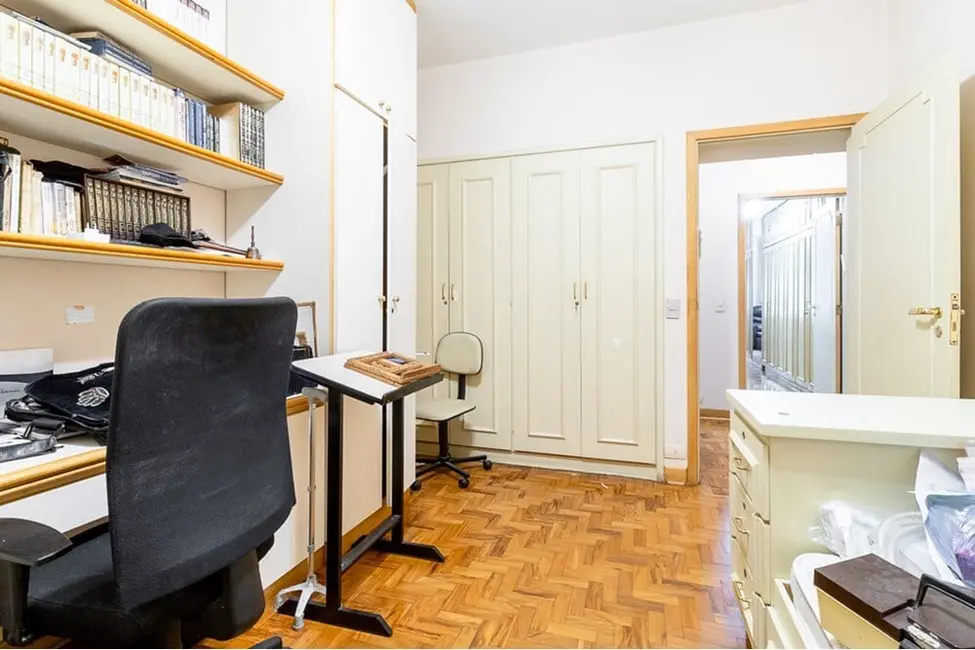 Apartamento com 3 quartos à venda, 188m2 em Santa Cecília, São Paulo - SP - imagem 4 Foto 4 de Apartamento com 3 quartos à venda, 188m2 em Santa Cecília, São Paulo - SP