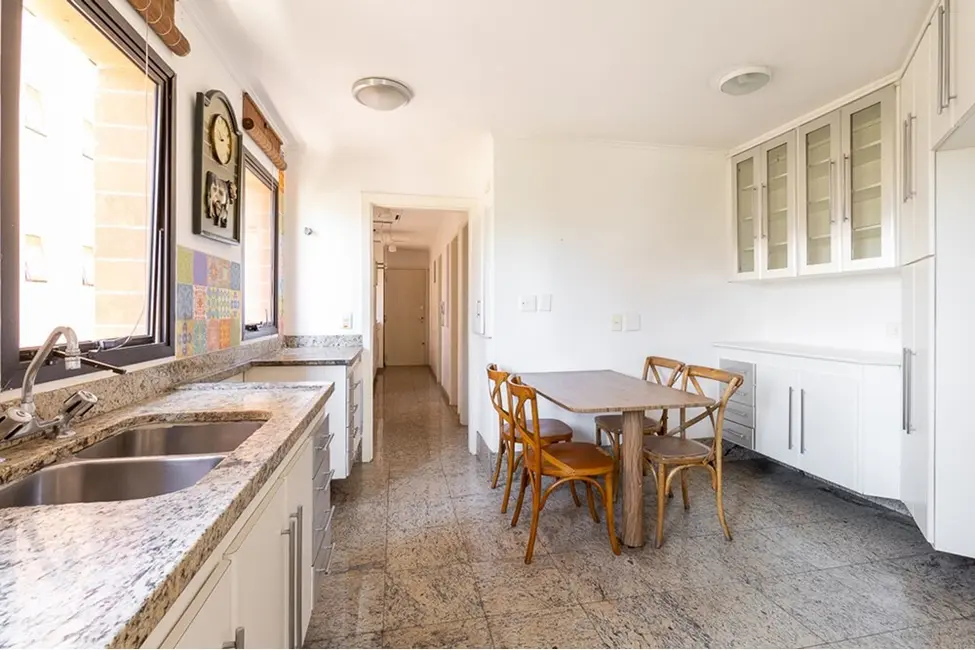 Apartamento com 4 quartos à venda, 171m2 em Santa Cecília, São Paulo - SP - imagem 6 Foto 6 de Apartamento com 4 quartos à venda, 171m2 em Santa Cecília, São Paulo - SP