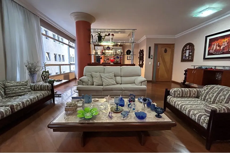 Foto 1 de Apartamento com 3 quartos à venda, 145m2 em Santa Cecília, São Paulo - SP