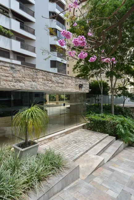 Foto 4 de Apartamento com 4 quartos à venda, 323m2 em Santa Cecília, São Paulo - SP