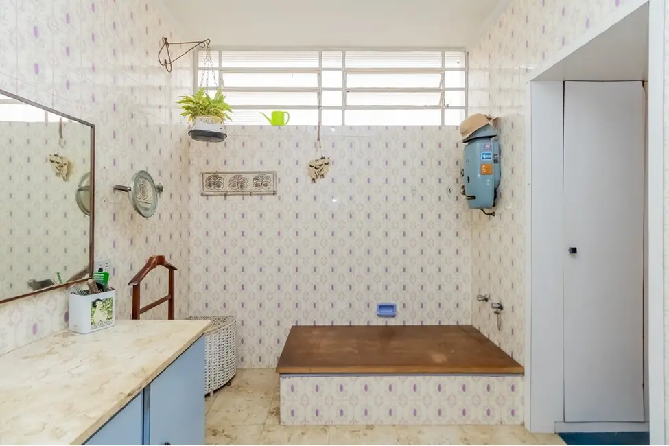 Casa com 6 quartos à venda, 239m2 em Aclimação, São Paulo - SP - imagem 9 Foto 9 de Casa com 6 quartos à venda, 239m2 em Aclimação, São Paulo - SP