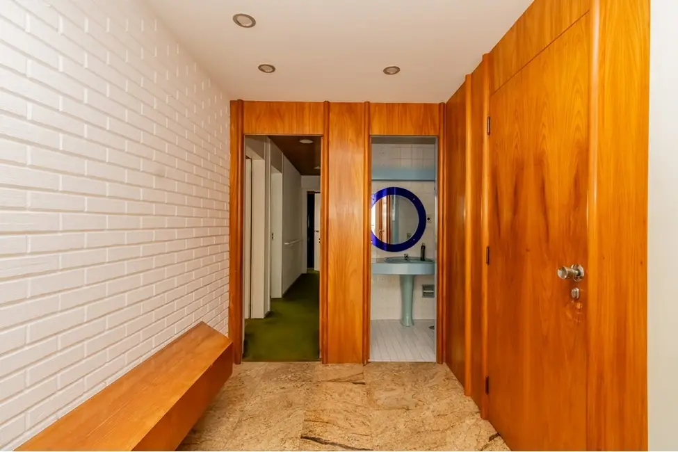 Apartamento com 3 quartos à venda, 228m2 em Higienópolis, São Paulo - SP - imagem 4 Foto 4 de Apartamento com 3 quartos à venda, 228m2 em Higienópolis, São Paulo - SP
