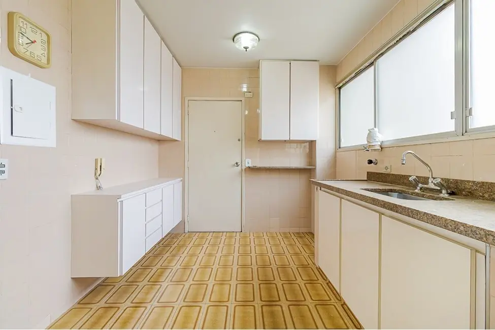 Apartamento com 4 quartos à venda, 166m2 em Higienópolis, São Paulo - SP - imagem 3 Foto 3 de Apartamento com 4 quartos à venda, 166m2 em Higienópolis, São Paulo - SP