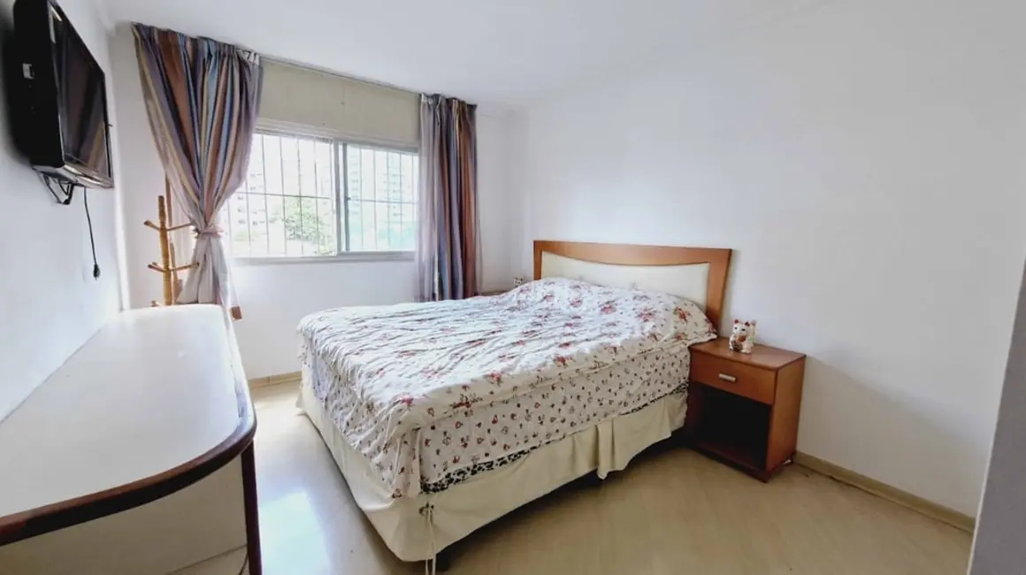 Foto 4 de Apartamento com 3 quartos à venda, 190m2 em Jardim Paulista, São Paulo - SP