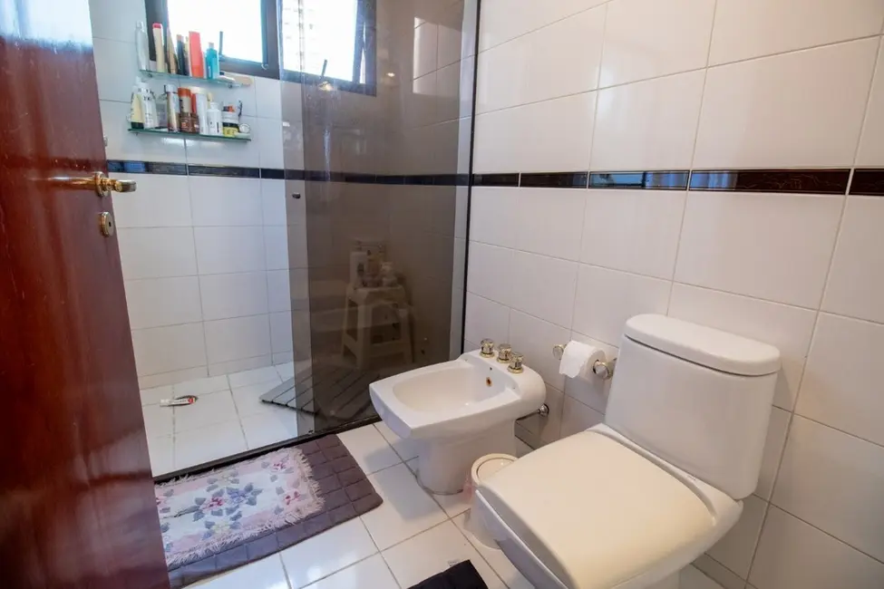 Apartamento com 3 quartos à venda, 221m2 em Perdizes, São Paulo - SP - imagem 6 Foto 6 de Apartamento com 3 quartos à venda, 221m2 em Perdizes, São Paulo - SP
