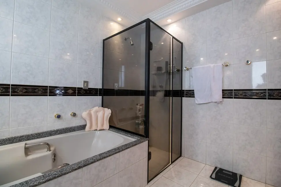 Apartamento com 3 quartos à venda, 221m2 em Perdizes, São Paulo - SP - imagem 2 Foto 2 de Apartamento com 3 quartos à venda, 221m2 em Perdizes, São Paulo - SP