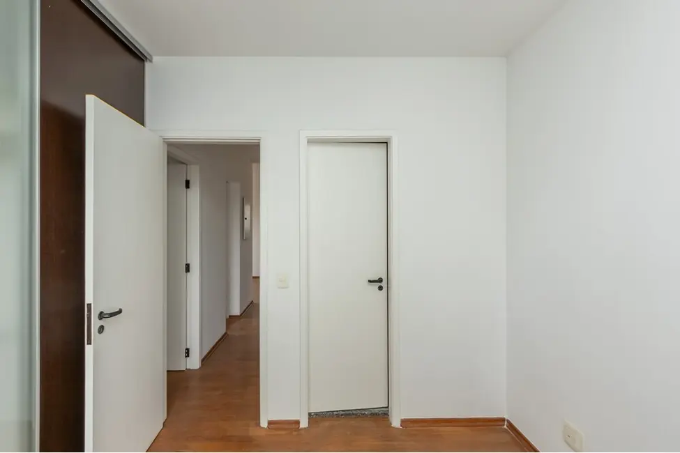 Apartamento com 3 quartos à venda, 73m2 em Vila Mariana, São Paulo - SP - imagem 3 Foto 3 de Apartamento com 3 quartos à venda, 73m2 em Vila Mariana, São Paulo - SP