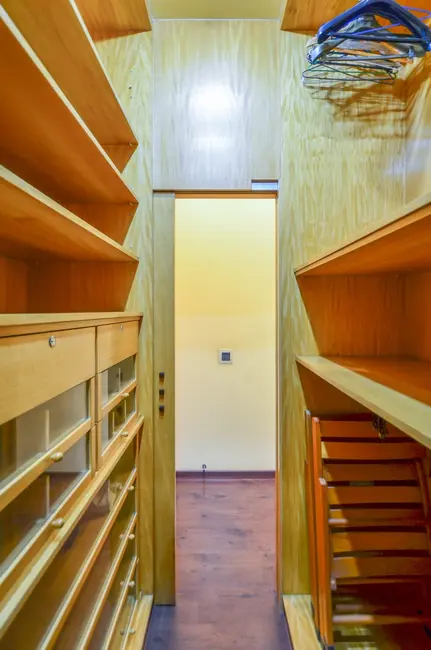 Apartamento com 4 quartos à venda, 270m2 em Vila Mariana, São Paulo - SP - imagem 3 Foto 3 de Apartamento com 4 quartos à venda, 270m2 em Vila Mariana, São Paulo - SP