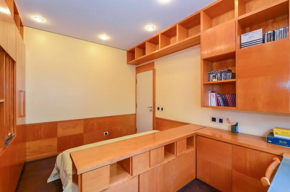 Apartamento com 4 quartos à venda, 270m2 em Vila Mariana, São Paulo - SP - imagem 9 Foto 9 de Apartamento com 4 quartos à venda, 270m2 em Vila Mariana, São Paulo - SP