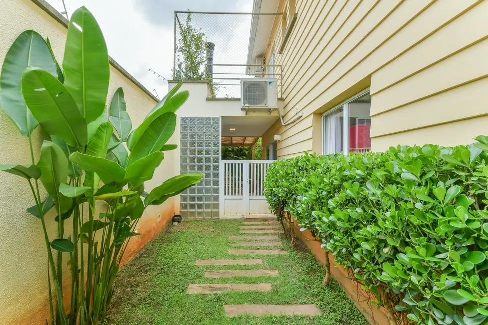 Foto 2 de Casa de Condomínio com 4 quartos à venda, 273m2 em Campo Belo, São Paulo - SP