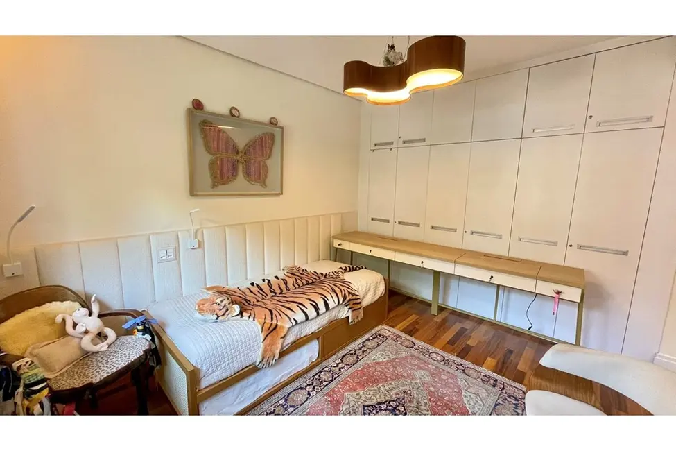 Foto 4 de Apartamento com 3 quartos à venda, 240m2 em Campo Belo, São Paulo - SP