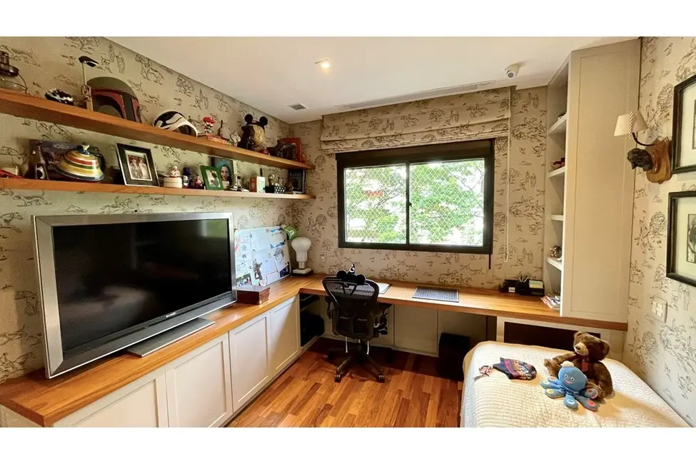 Foto 7 de Apartamento com 3 quartos à venda, 240m2 em Campo Belo, São Paulo - SP