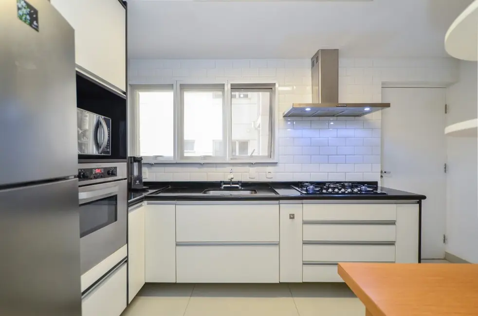 Foto 6 de Apartamento com 3 quartos à venda, 155m2 em Campo Belo, São Paulo - SP