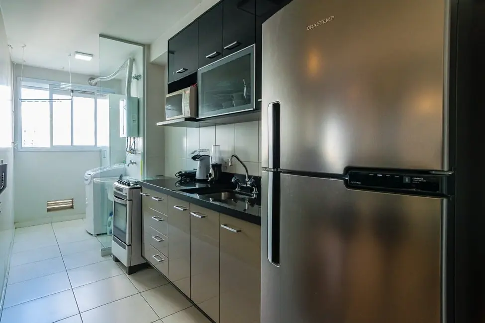 Foto 3 de Apartamento com 2 quartos à venda, 60m2 em Vila Anastácio, São Paulo - SP