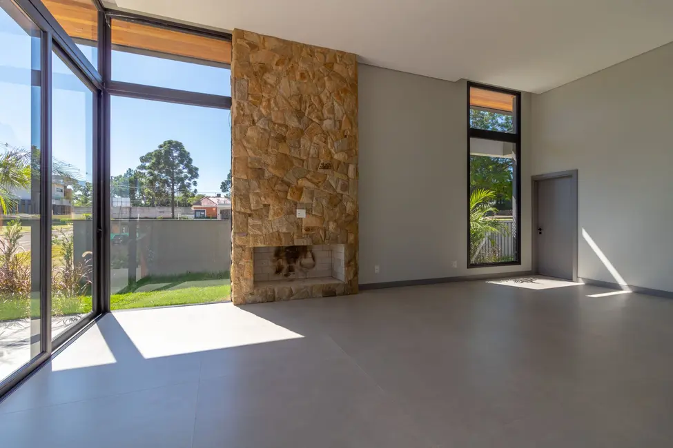 Foto 5 de Casa com 3 quartos à venda, 250m2 em Roselândia, Passo Fundo - RS