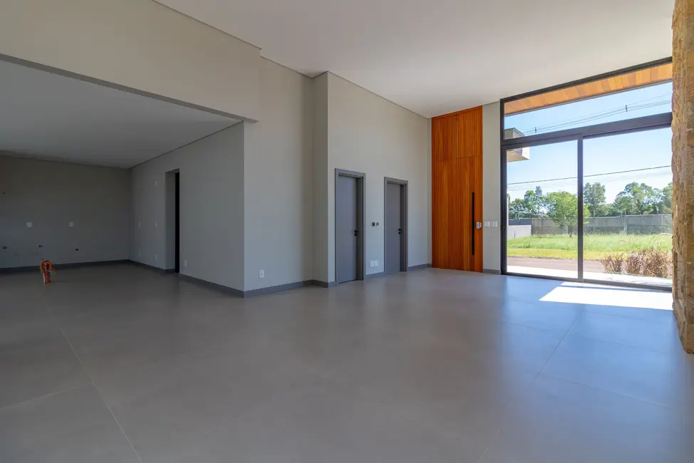 Foto 8 de Casa com 3 quartos à venda, 250m2 em Roselândia, Passo Fundo - RS