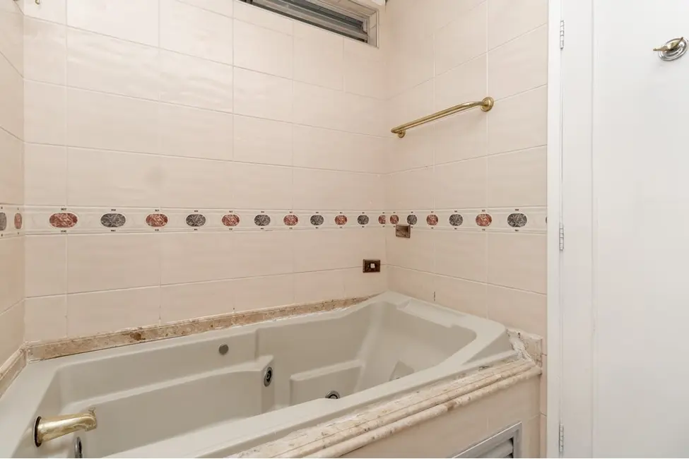 Foto 2 de Apartamento com 4 quartos à venda, 198m2 em Jardim Paulista, São Paulo - SP