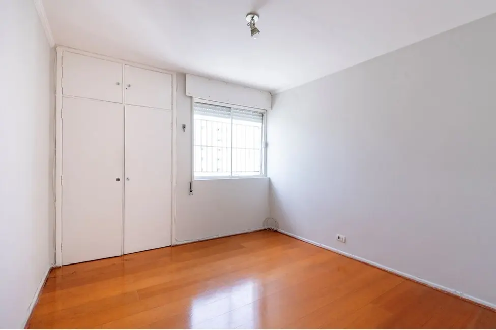 Foto 2 de Apartamento com 2 quartos à venda, 105m2 em Cerqueira César, São Paulo - SP