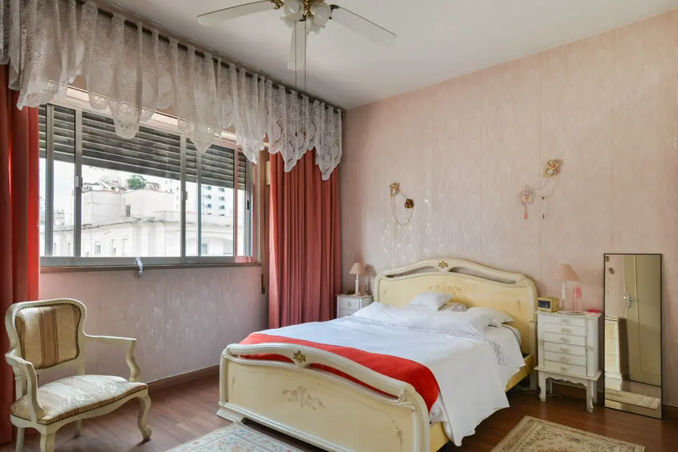 Apartamento com 3 quartos à venda, 145m2 em Santa Cecília, São Paulo - SP - imagem 8 Foto 8 de Apartamento com 3 quartos à venda, 145m2 em Santa Cecília, São Paulo - SP