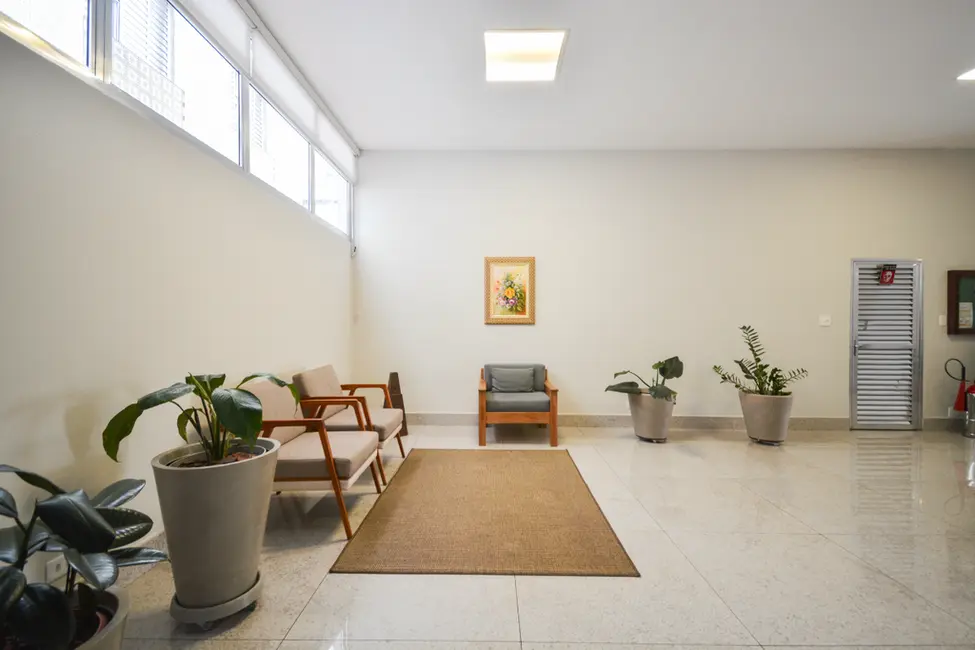 Foto 5 de Apartamento com 2 quartos à venda, 77m2 em Aclimação, São Paulo - SP