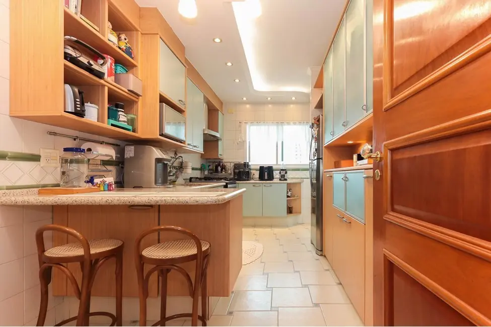 Apartamento com 3 quartos à venda, 168m2 em Aclimação, São Paulo - SP - imagem 7 Foto 7 de Apartamento com 3 quartos à venda, 168m2 em Aclimação, São Paulo - SP