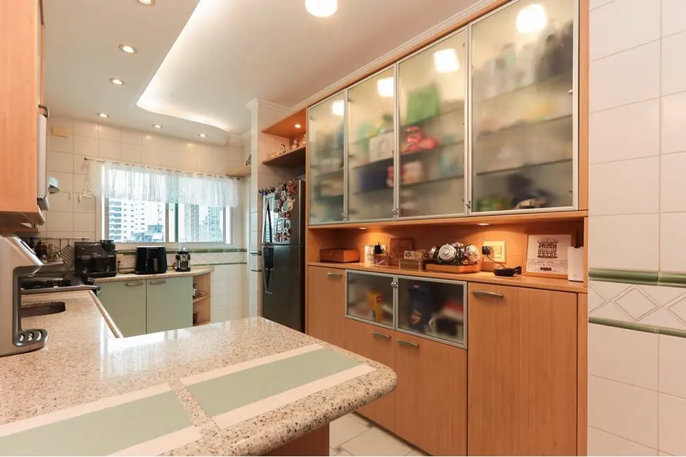 Apartamento com 3 quartos à venda, 168m2 em Aclimação, São Paulo - SP - imagem 8 Foto 8 de Apartamento com 3 quartos à venda, 168m2 em Aclimação, São Paulo - SP