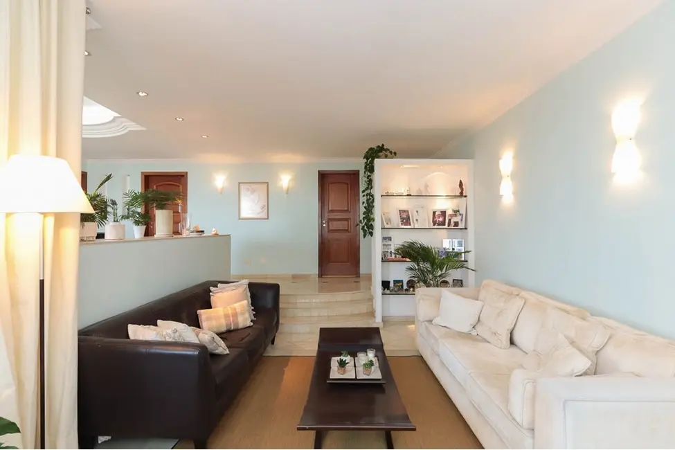 Apartamento com 3 quartos à venda, 168m2 em Aclimação, São Paulo - SP - imagem 1 Foto 1 de Apartamento com 3 quartos à venda, 168m2 em Aclimação, São Paulo - SP