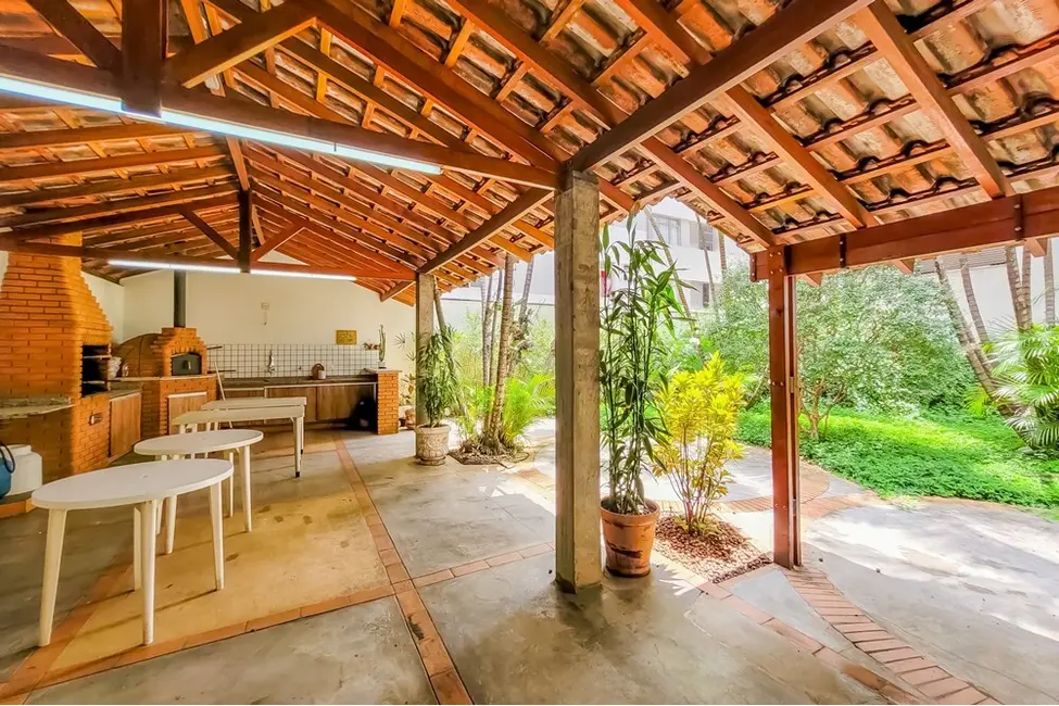 Apartamento com 3 quartos à venda, 190m2 em Aclimação, São Paulo - SP - imagem 6 Foto 6 de Apartamento com 3 quartos à venda, 190m2 em Aclimação, São Paulo - SP