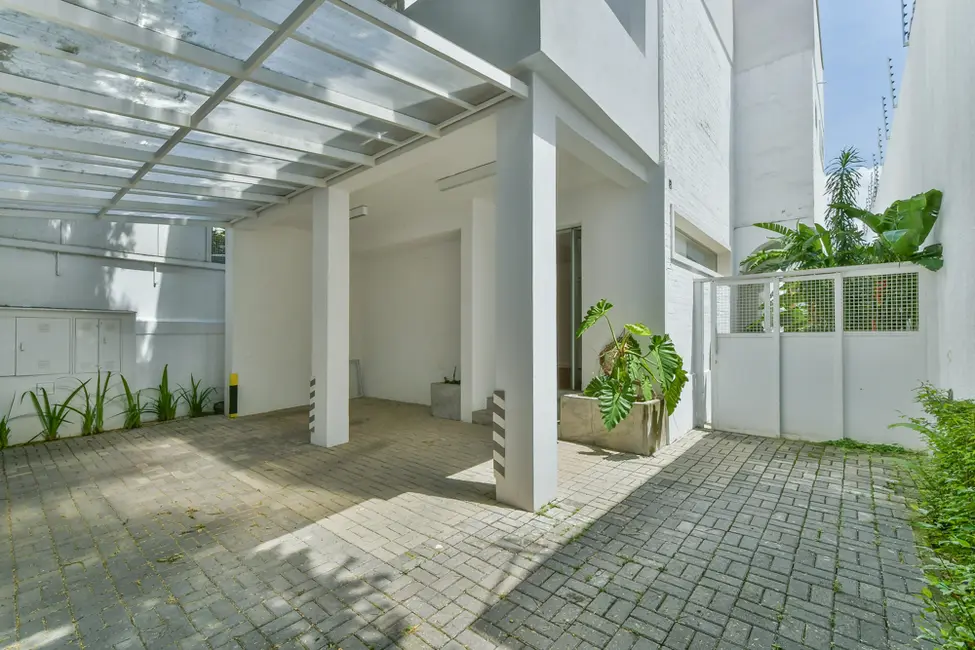 Casa com 4 quartos à venda, 345m2 em Água Branca, São Paulo - SP - imagem 1 Foto 1 de Casa com 4 quartos à venda, 345m2 em Água Branca, São Paulo - SP