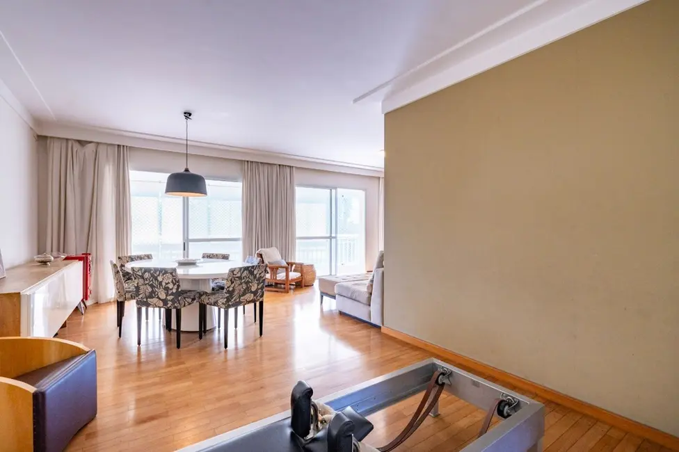 Apartamento com 3 quartos à venda, 143m2 em Alto da Lapa, São Paulo - SP - imagem 1 Foto 1 de Apartamento com 3 quartos à venda, 143m2 em Alto da Lapa, São Paulo - SP