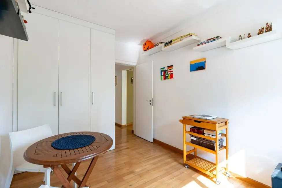 Apartamento com 3 quartos à venda, 143m2 em Alto da Lapa, São Paulo - SP - imagem 5 Foto 5 de Apartamento com 3 quartos à venda, 143m2 em Alto da Lapa, São Paulo - SP
