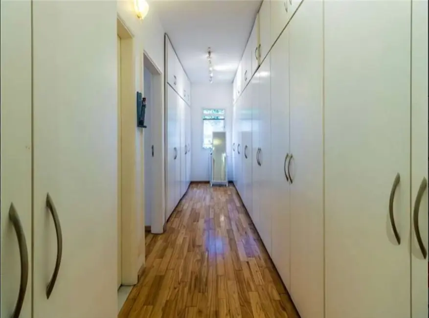 Casa com 4 quartos à venda, 480m2 em Alto de Pinheiros, São Paulo - SP - imagem 8 Foto 8 de Casa com 4 quartos à venda, 480m2 em Alto de Pinheiros, São Paulo - SP