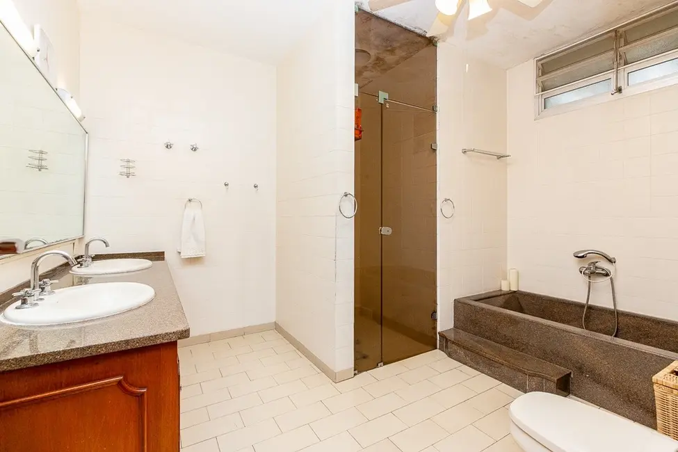 Foto 3 de Casa com 4 quartos à venda, 541m2 em Alto de Pinheiros, São Paulo - SP