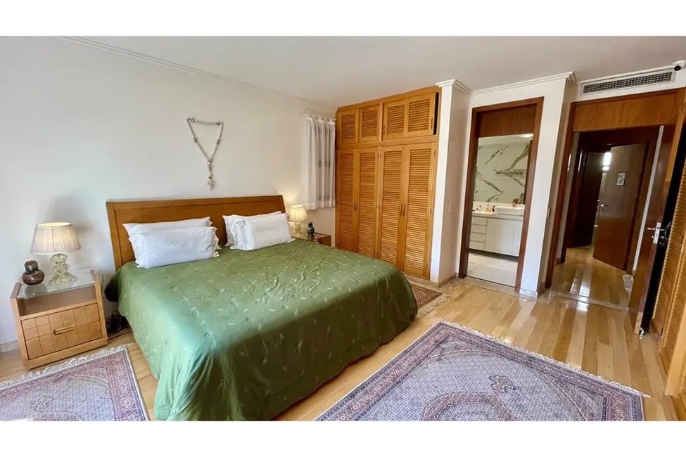 Apartamento com 4 quartos à venda, 272m2 em Campo Belo, São Paulo - SP - imagem 6 Foto 6 de Apartamento com 4 quartos à venda, 272m2 em Campo Belo, São Paulo - SP