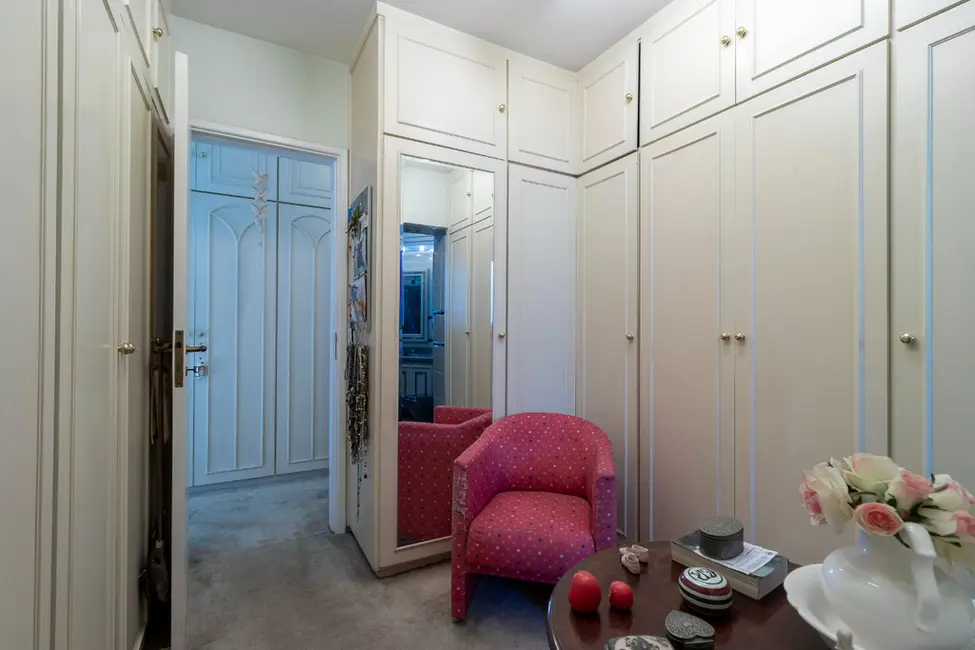 Apartamento com 4 quartos à venda, 255m2 em Campo Belo, São Paulo - SP - imagem 4 Foto 4 de Apartamento com 4 quartos à venda, 255m2 em Campo Belo, São Paulo - SP