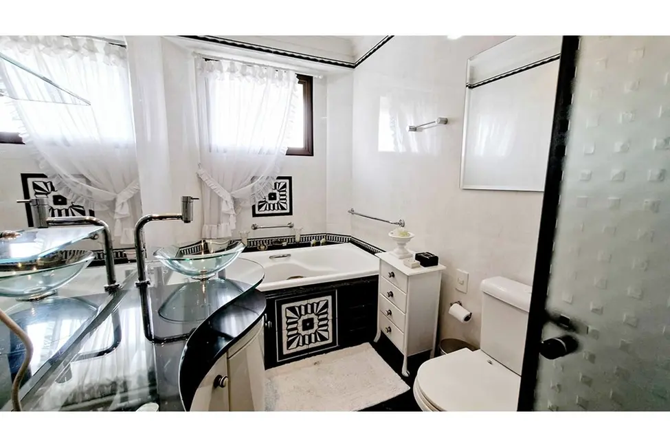 Foto 8 de Apartamento com 4 quartos à venda, 240m2 em Campo Belo, São Paulo - SP