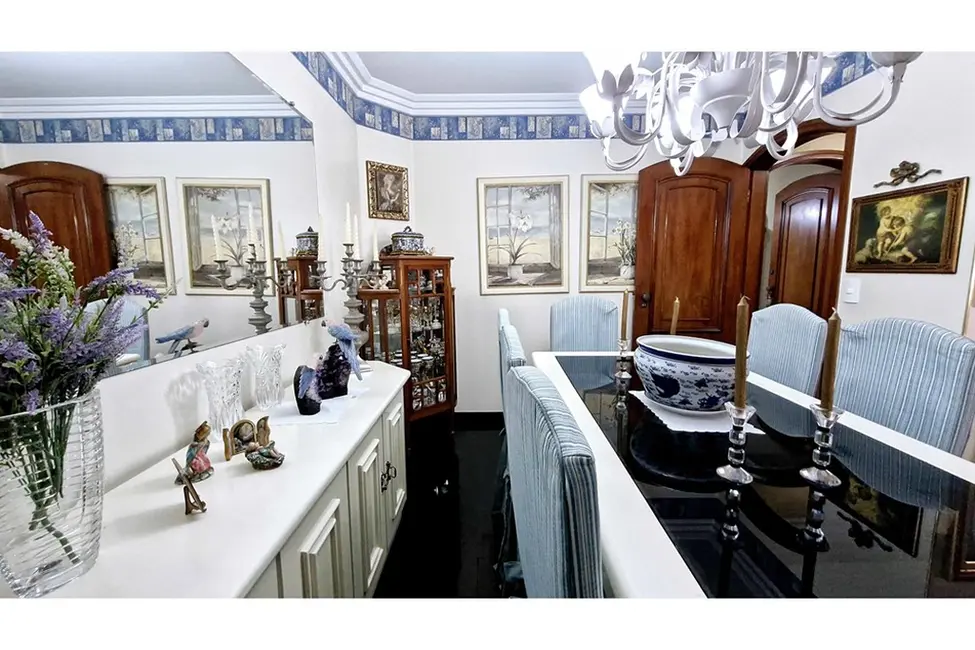 Foto 9 de Apartamento com 4 quartos à venda, 240m2 em Campo Belo, São Paulo - SP