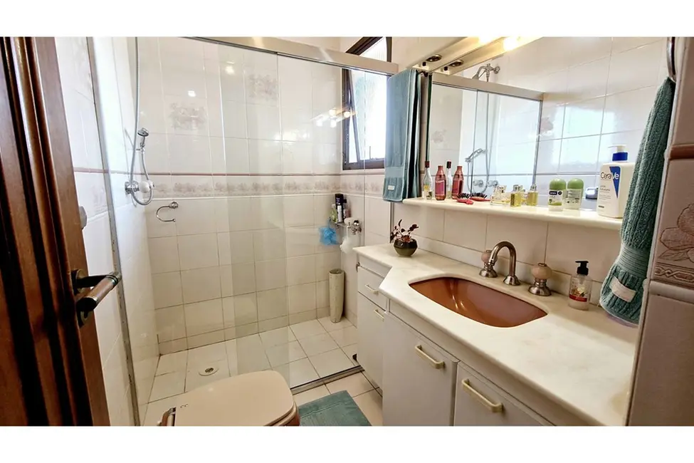 Apartamento com 3 quartos à venda, 216m2 em Campo Belo, São Paulo - SP - imagem 4 Foto 4 de Apartamento com 3 quartos à venda, 216m2 em Campo Belo, São Paulo - SP