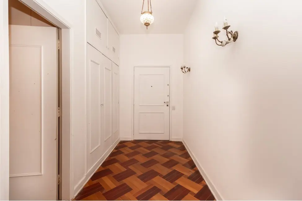 Apartamento com 3 quartos à venda, 345m2 em Cerqueira César, São Paulo - SP - imagem 8 Foto 8 de Apartamento com 3 quartos à venda, 345m2 em Cerqueira César, São Paulo - SP