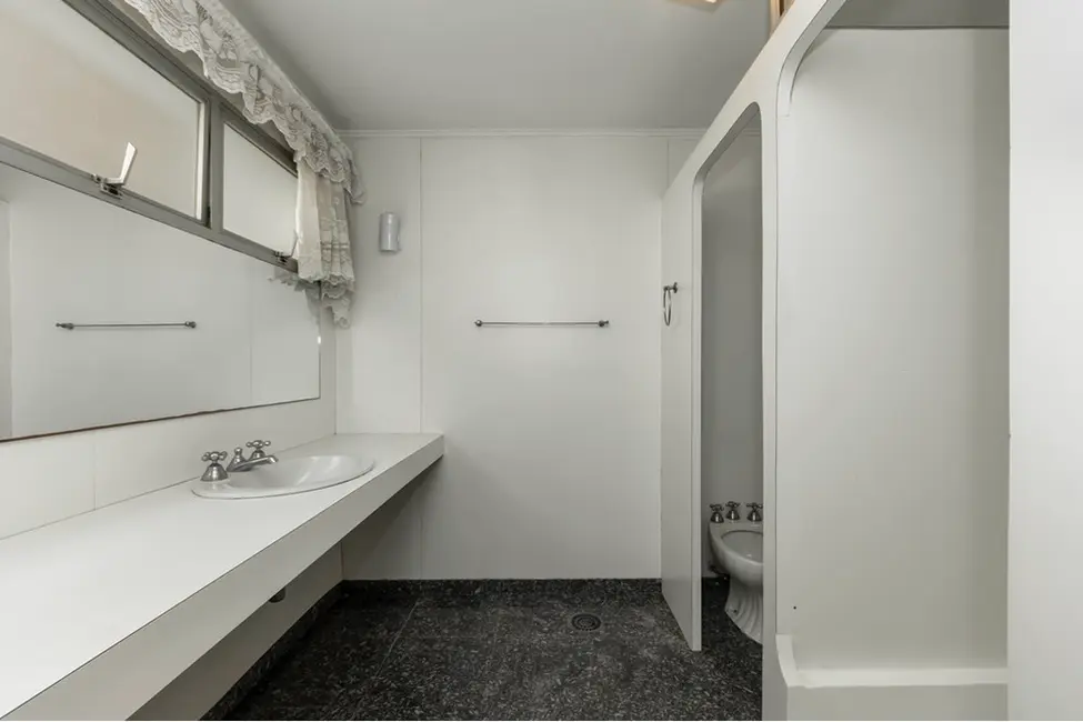Apartamento com 3 quartos à venda, 176m2 em Jardim Paulista, São Paulo - SP - imagem 9 Foto 9 de Apartamento com 3 quartos à venda, 176m2 em Jardim Paulista, São Paulo - SP