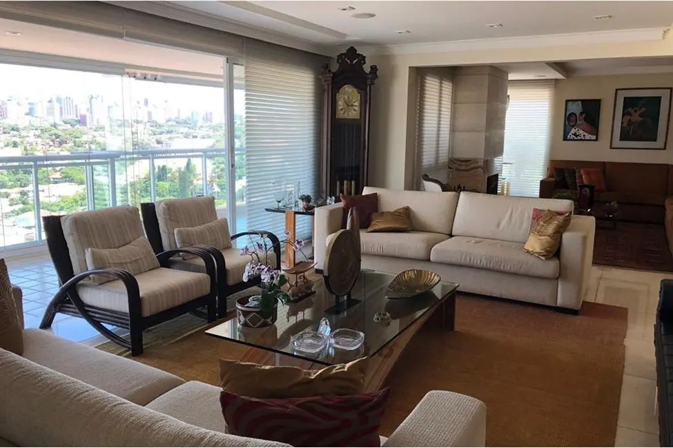 Cobertura com 3 quartos à venda, 847m2 em Pacaembu, São Paulo - SP - imagem 1 Foto 1 de Cobertura com 3 quartos à venda, 847m2 em Pacaembu, São Paulo - SP