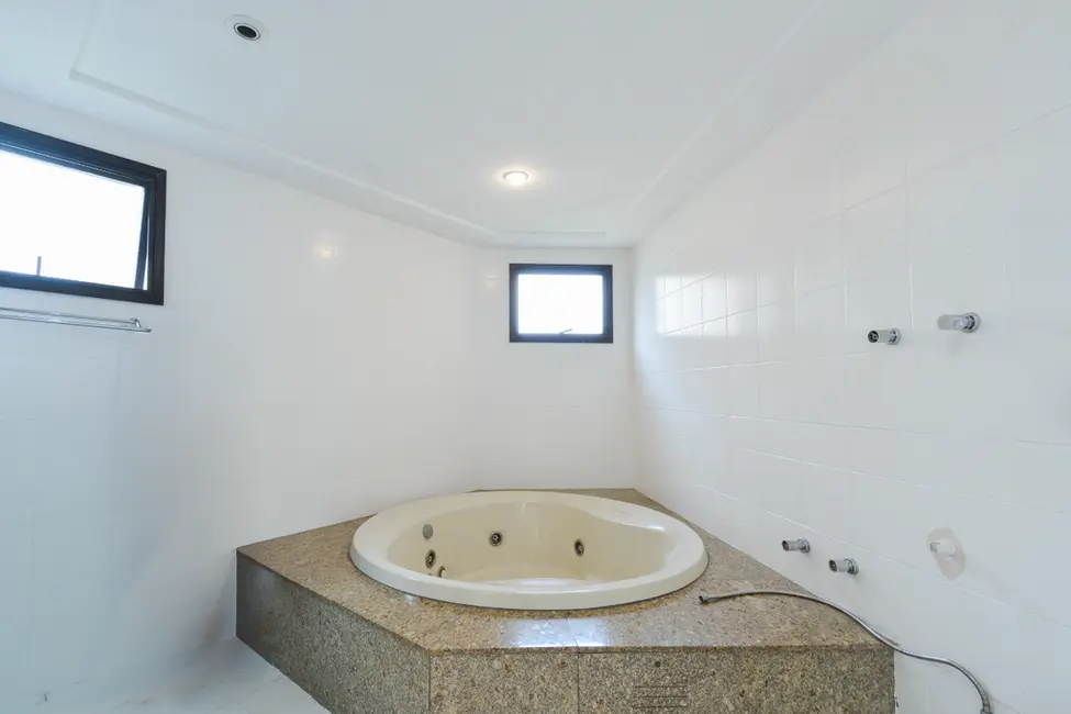Foto 6 de Apartamento com 4 quartos à venda, 379m2 em Pacaembu, São Paulo - SP