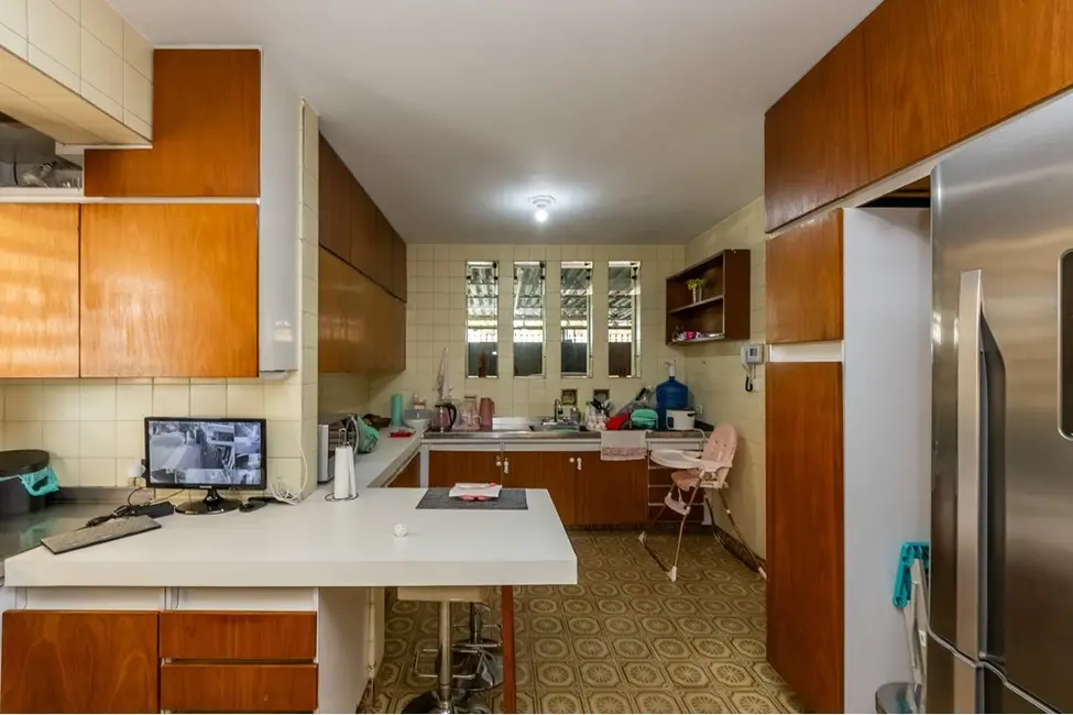 Casa com 3 quartos à venda, 379m2 em Pacaembu, São Paulo - SP - imagem 2 Foto 2 de Casa com 3 quartos à venda, 379m2 em Pacaembu, São Paulo - SP