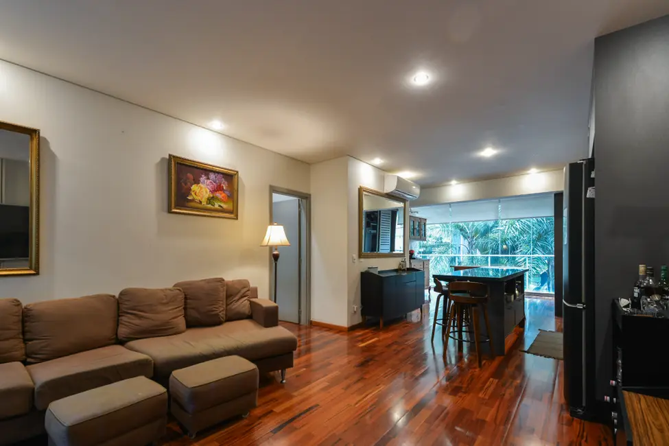 Apartamento com 2 quartos à venda, 169m2 em Moema, São Paulo - SP - imagem 1 Foto 1 de Apartamento com 2 quartos à venda, 169m2 em Moema, São Paulo - SP