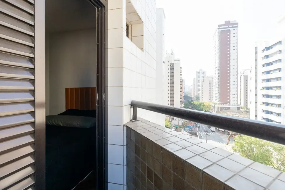 Foto 7 de Apartamento com 3 quartos à venda, 122m2 em Moema, São Paulo - SP