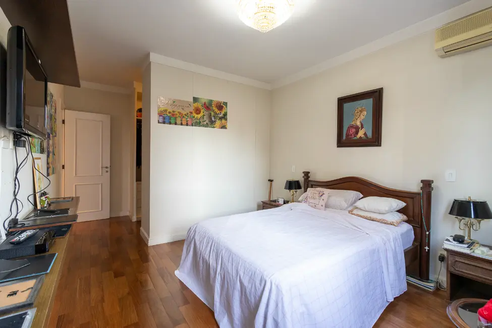 Foto 3 de Apartamento com 3 quartos à venda, 195m2 em Moema, São Paulo - SP